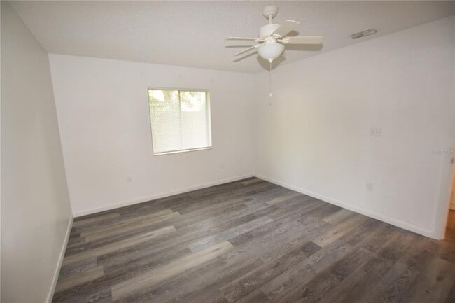 Building Photo - 904 Sumter St