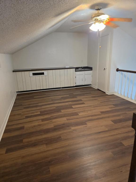 Building Photo - 3316 Seine St