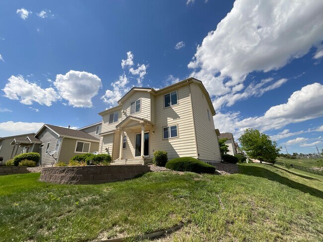 Building Photo - 3 Bedroom Home Available Near Barnes Rd & ...