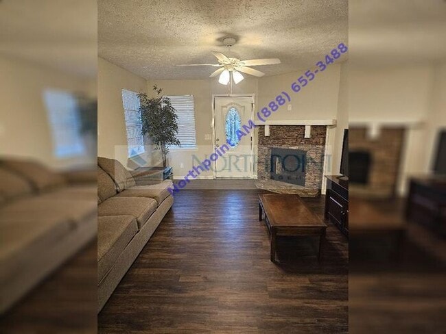 Building Photo - Available for immediate move in