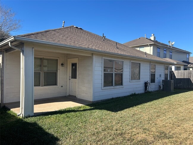 Building Photo - 5218 Meadow Canyon Dr