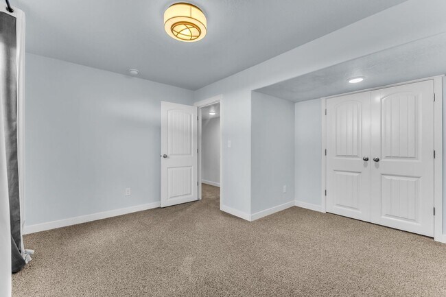 Building Photo - 4018 W 1200 S