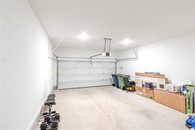 Building Photo - 961 Oak Chase Wy