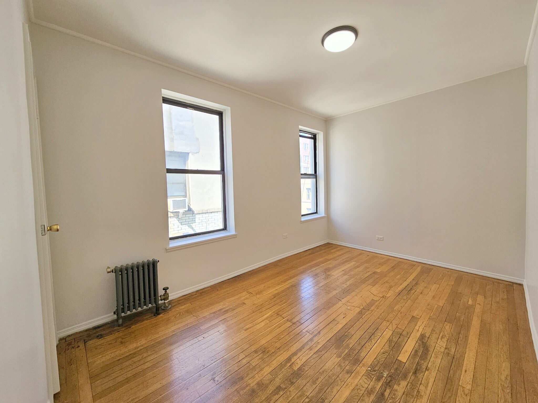 Building Photo - 610 W 150th St