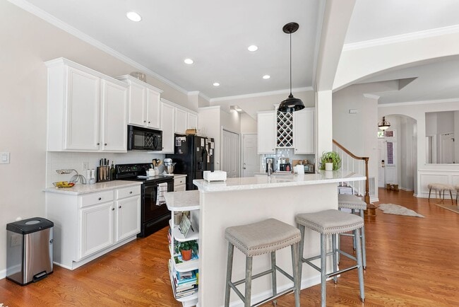 Building Photo - 1433 Basinger Ct