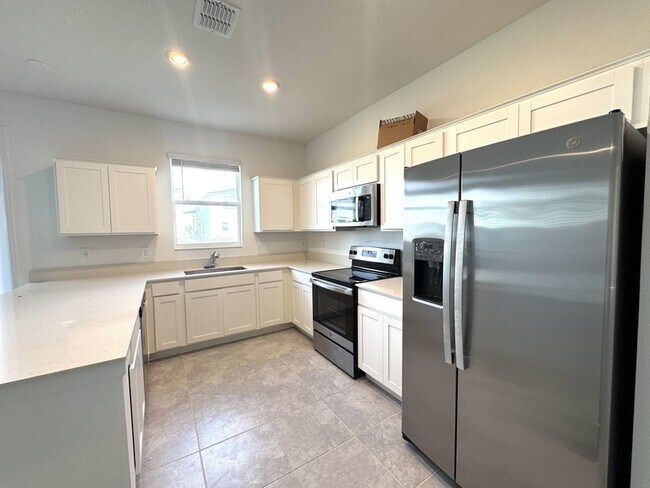 Building Photo - 336 Nine Iron Dr