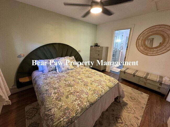 Building Photo - Cozy FURNISHED 2-Bed, 2-Bath Haven  on the...