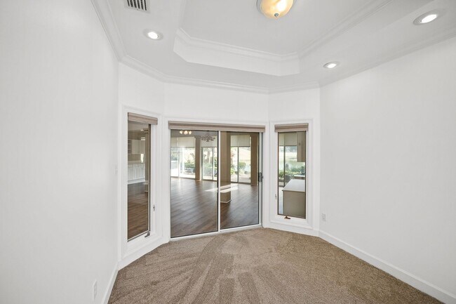 Building Photo - 601 Willow Point Ct