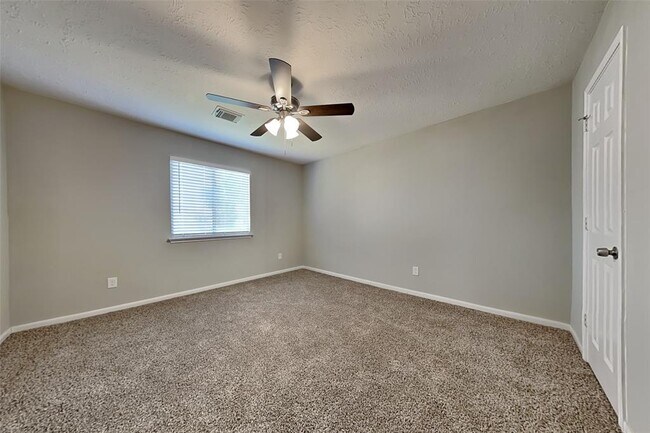 Building Photo - 3314 La Mer Ln