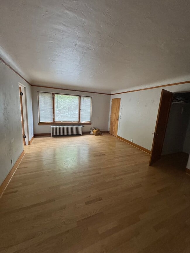 Interior Photo - Anhalt Hall