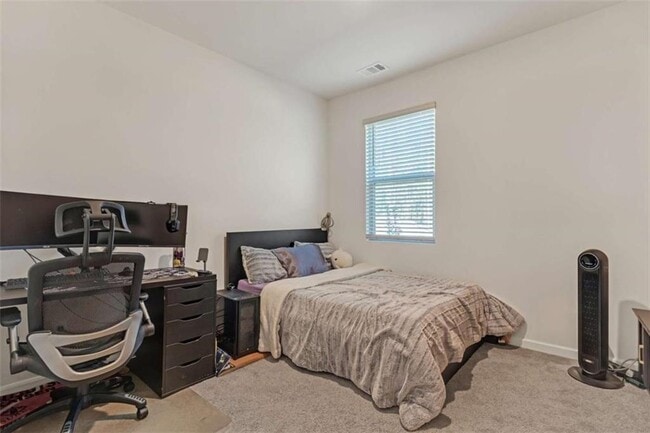 Building Photo - 3741 Makeover Ct