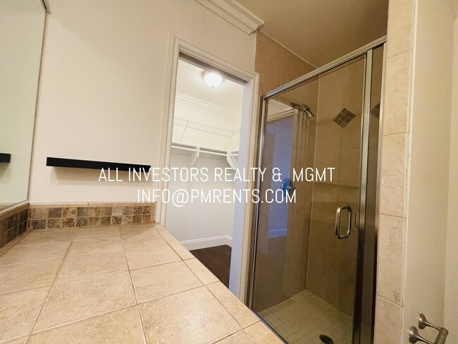 Building Photo - 4230 Montalvo St