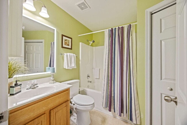 Building Photo - 5349 Deep Blue Ln