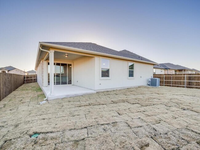 Building Photo - 16812 Marcello Dr