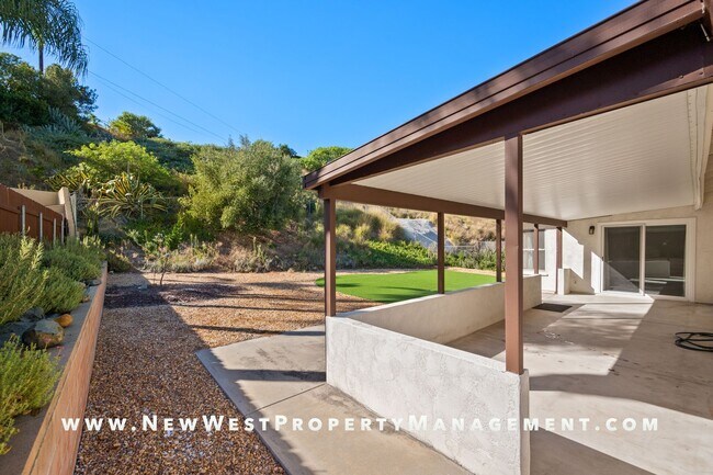 Building Photo - Freshly Renovated and Highly Upgraded Allied Gardens 4 Bedroom. Available Now!