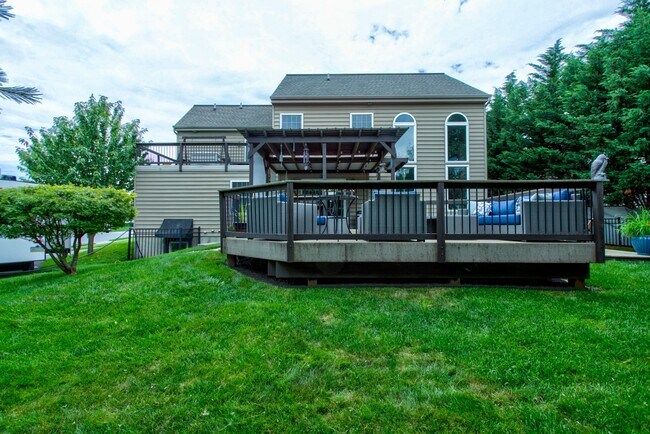 Building Photo - 326 Darlington Ct