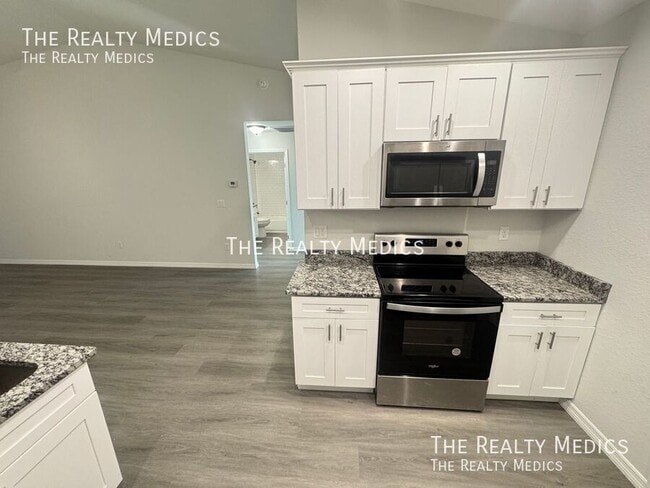 Building Photo - 8145 Cozumel Ln