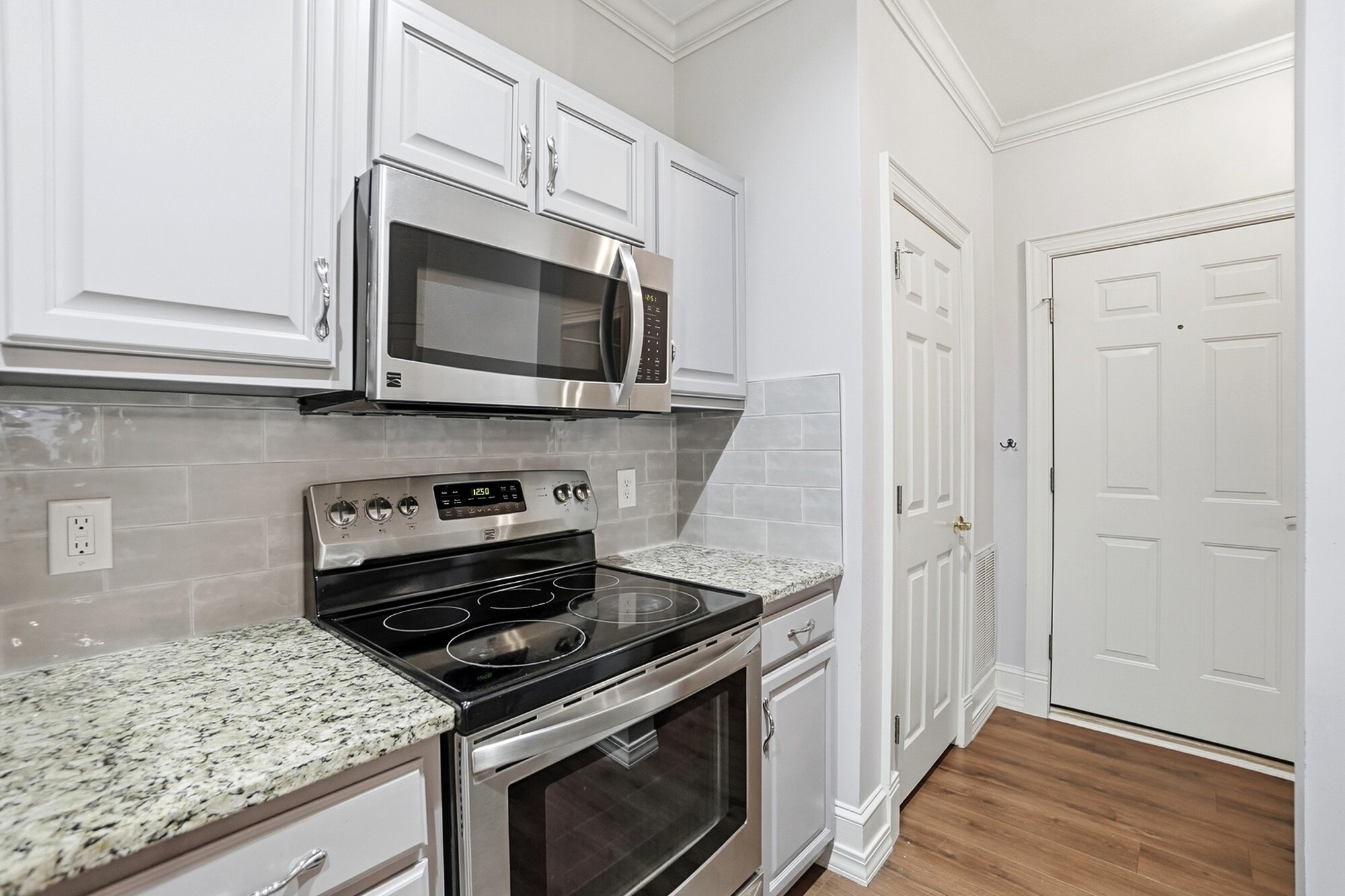 Building Photo - 1117 Park West Dr