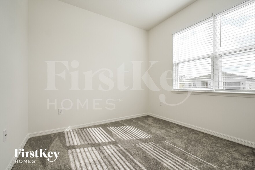 Building Photo - 217 Windsor Reserve Dr