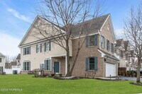 Building Photo - 37 Fells Dr