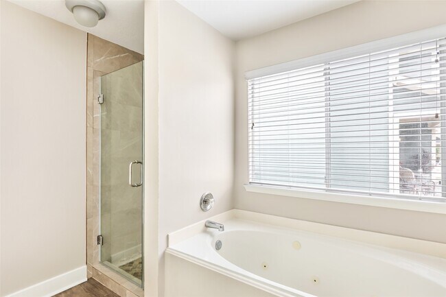 Building Photo - 19106 Spruce Bough Ln