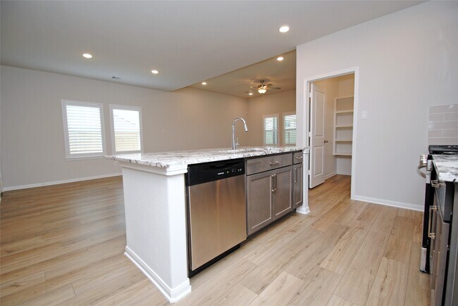 Building Photo - 2541 Allegretto Sea Dr