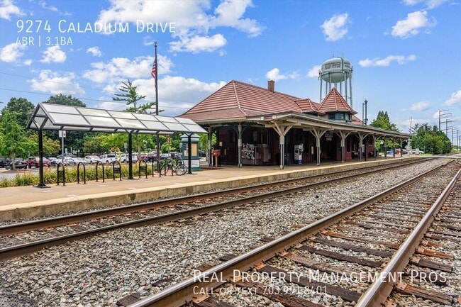 Building Photo - 9274 Caladium Dr