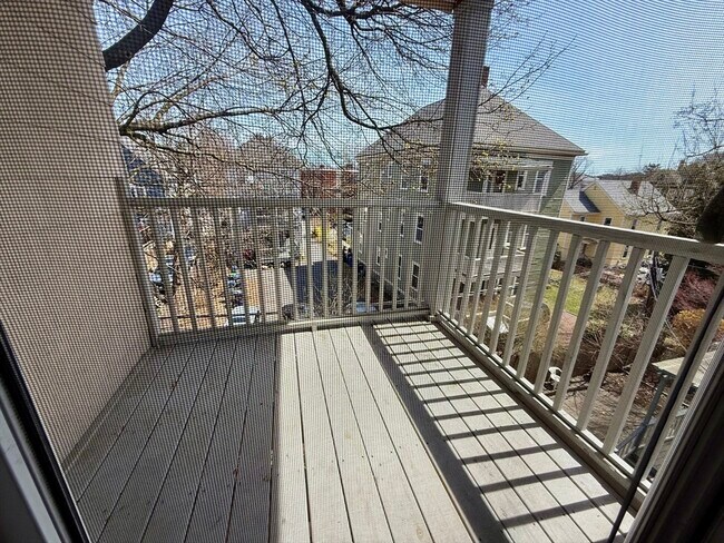 Building Photo - 38 Goldsmith St