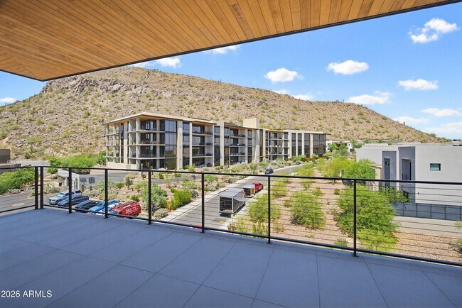 Building Photo - 4849 N Camelback Rdg Dr