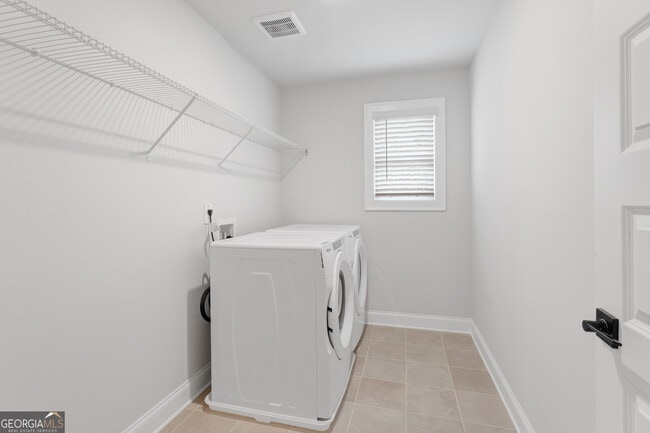 Building Photo - 5667 Cabernet Ln