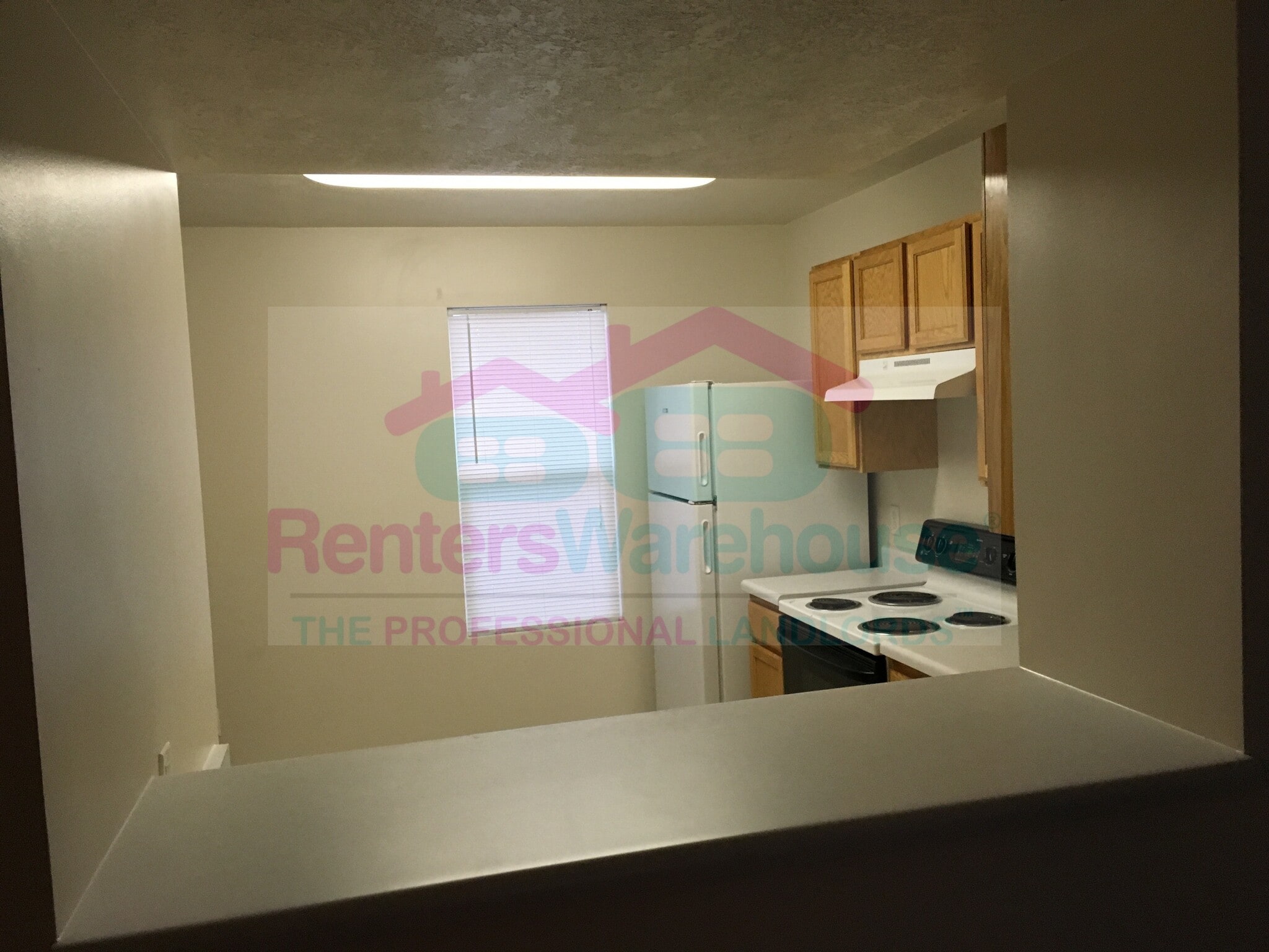 Building Photo - 784 N 170 W