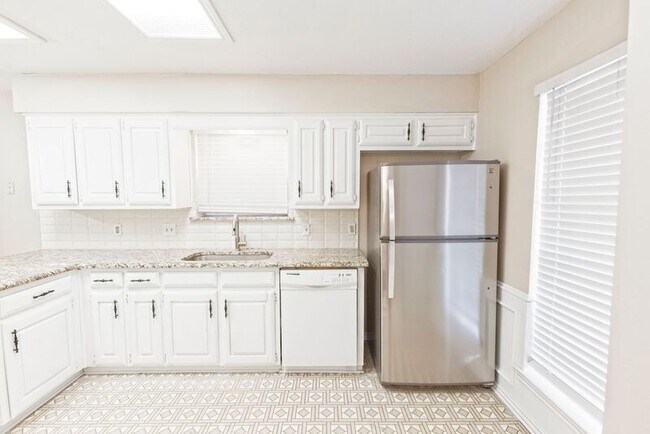 Building Photo - 2116 Winterstone Dr