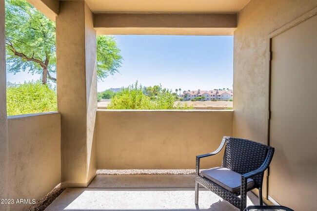 Building Photo - 5335 E Shea Blvd