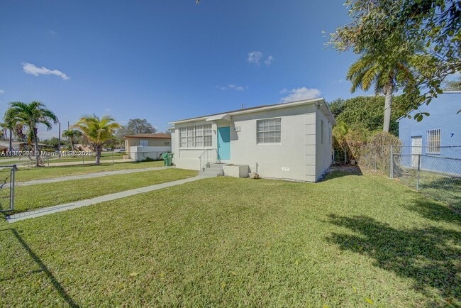 Building Photo - 1471 NW 93rd St