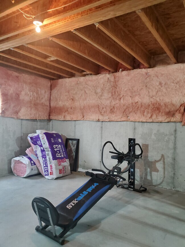 Building Photo - 13973 Catalina Dr