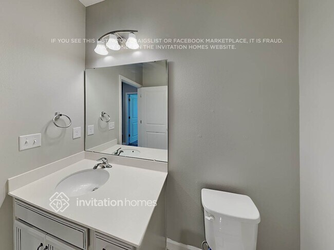 Building Photo - 11440 64th St E