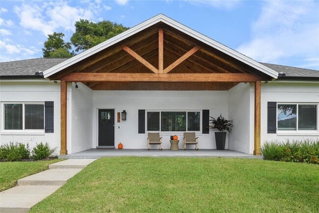 Building Photo - 236 Rippling Ln