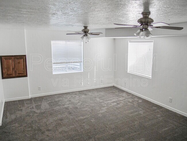 Building Photo - 1878 Juniper Dr