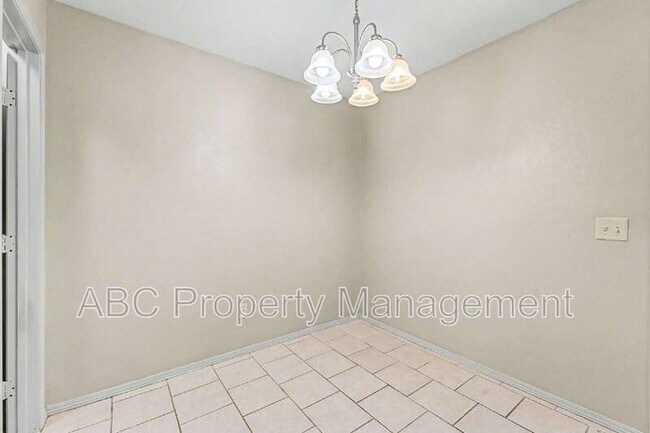 Building Photo - 3033 Mica St
