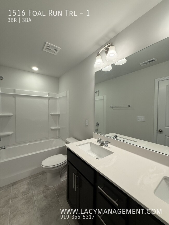 Building Photo - 1516 Foal Run Trl