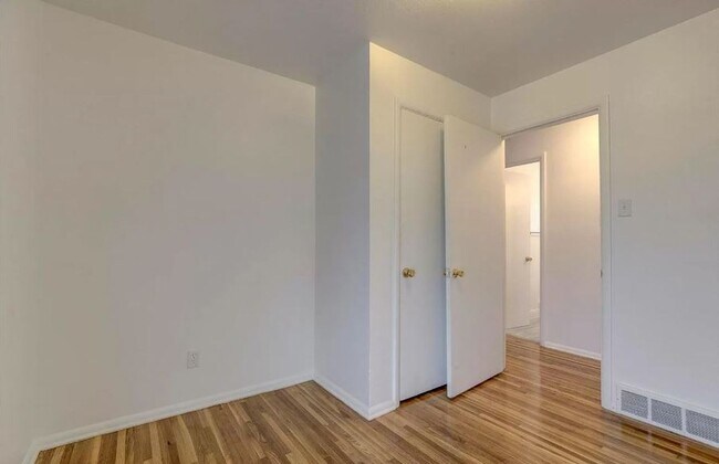 Building Photo - Charming Single-Family Home in Virginia Village, Denver