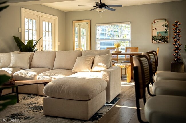 Building Photo - 528 14th St N