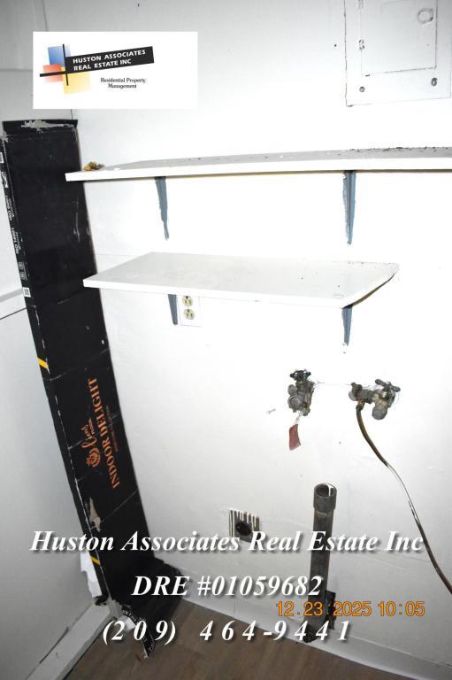 Building Photo - 1714 Del Rio Dr