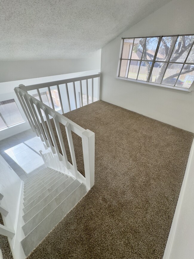 Building Photo - 7409 Tierra Verde Dr