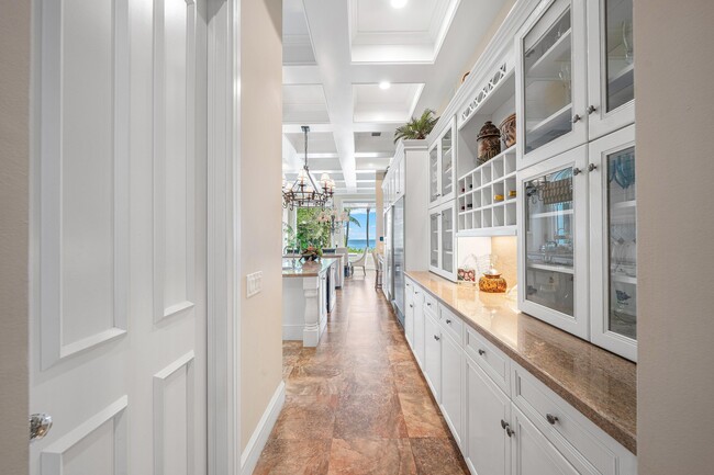 Building Photo - 2525 S Ocean Blvd