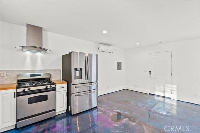 Building Photo - 5937 Ranchito Ave