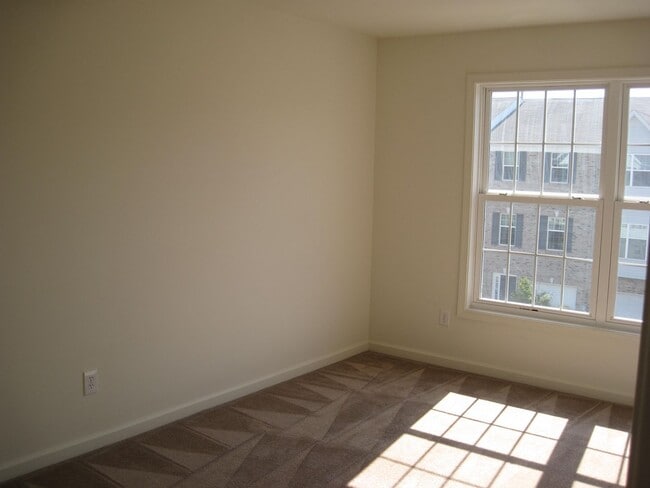 Building Photo - Hockessin Townhome in Dennison Ridge