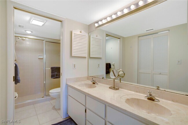 Building Photo - 15400 Cedarwood Ln