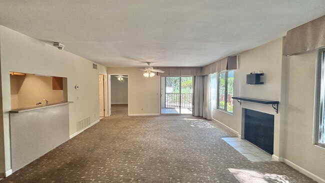 Building Photo - Scenic and Serene Rentals in Ramona