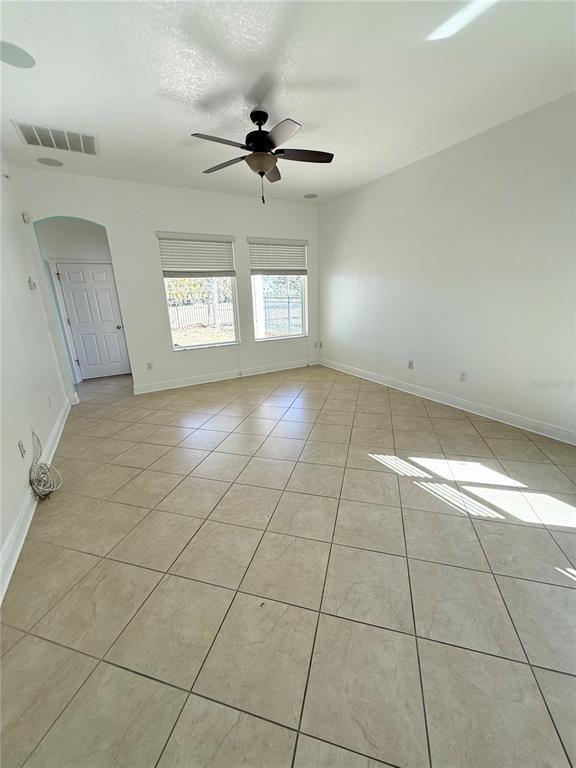 Building Photo - 6948 Old Benton Dr